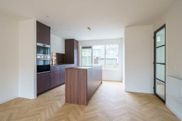 Woning Parijsstraat 54 Almere