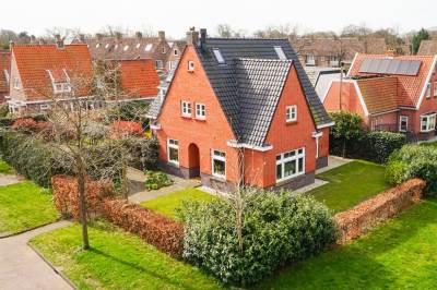 Woning Jan Apeldoornweg 19 Bergen (NH)