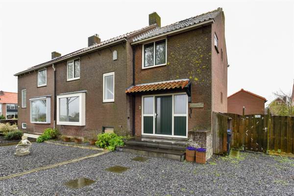 Woning Burgemeester Padmosweg 132 Wilnis