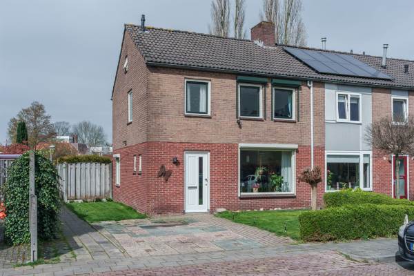 Woning Margrietstraat 16 Nijverdal