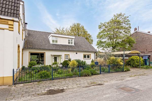 Woning Helmondseweg 12 Weert