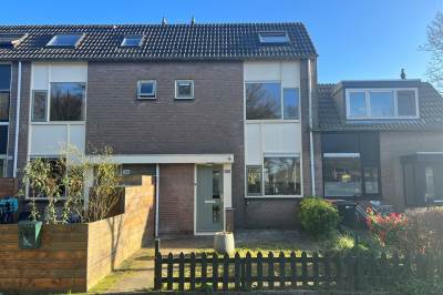 Woning Paardenweide 143 Zwaag