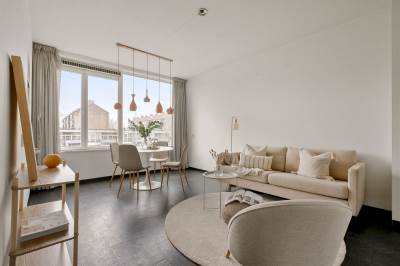 Woning Burgemeester De Vlugtlaan 153A Amsterdam