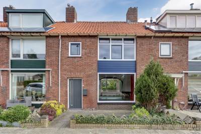 Woning Koningin Julianalaan 14 De Lier