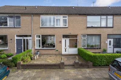 Woning van Oldenbarneveltlaan 32 Zwijndrecht