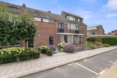 Woning Acaciastraat 14 Oud-Beijerland