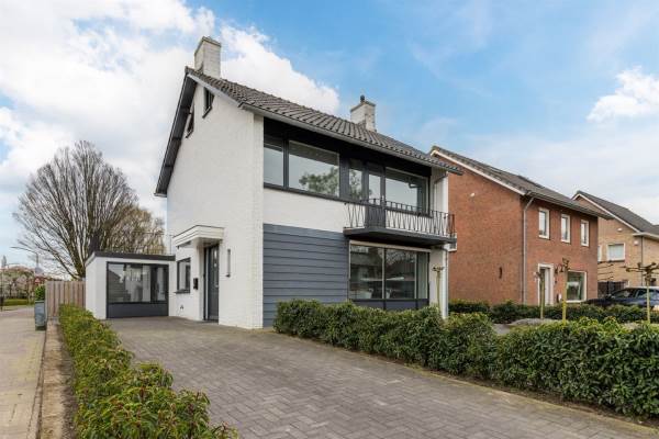 Woning Burgemeester Prinssenlaan 29 Raamsdonksveer