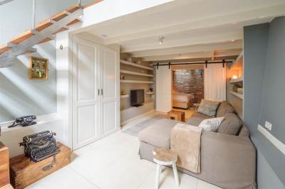 Woning Tweede Anjeliersdwarsstraat 11 Amsterdam