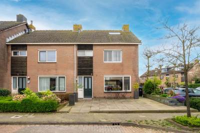 Woning Lijsterbeslaan 64 Lexmond