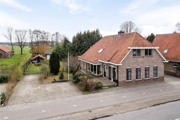 Woning Hoofdweg 55 De Krim