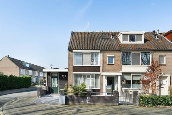 Woning Brasschaatstraat 47 Breda
