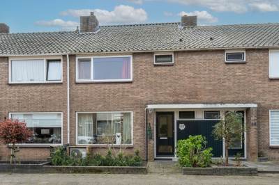 Woning Azaleastraat 46 Sommelsdijk