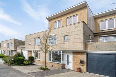 Woning Elisabeth Vijlbriefstraat 10 Velserbroek