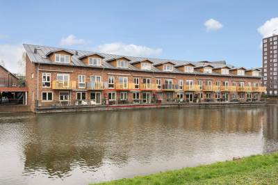 Woning Carolus Linnaeusborg 27 Schiedam