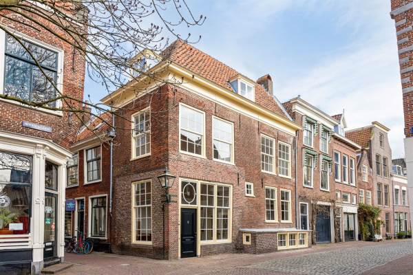 Woning Pieterskerkstraat 2 Leiden