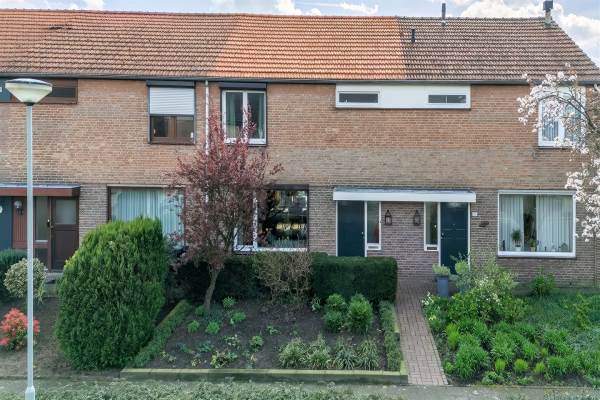 Woning Burg van Kempenstraat 33 Grubbenvorst