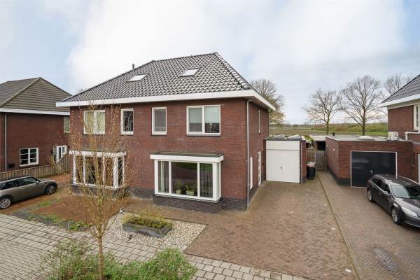 Woning Wicher Wuitestraat 18 Daarlerveen