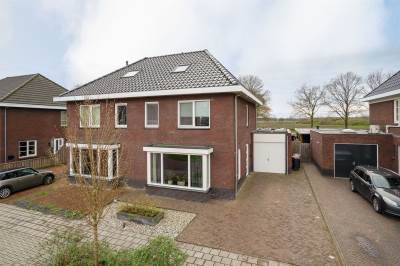 Woning Wicher Wuitestraat 18 Daarlerveen