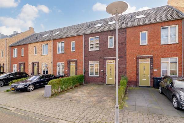 Woning Mariënburg 284 Diemen