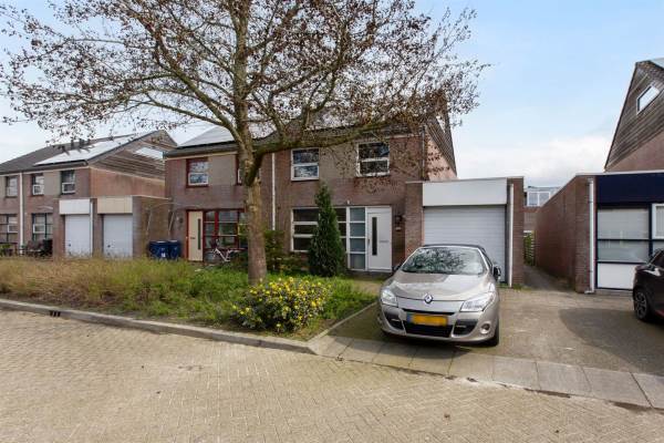 Woning Amberboomstraat 14 Almere