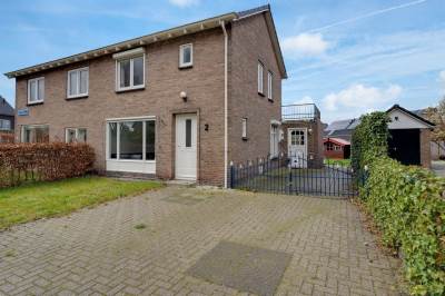 Woning Secretaris A.W.G. Goldsteinplantsoen 2 de Wijk