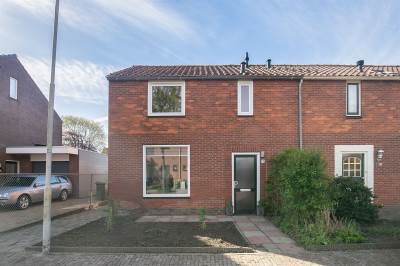 Woning Sloestraat 15 Lewedorp