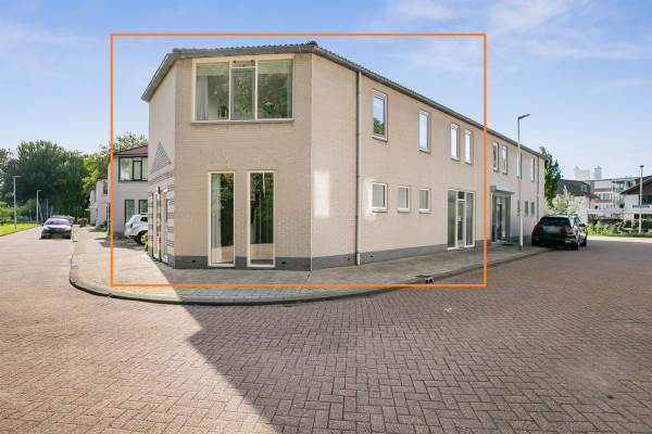 Woning Alkmaardermeer 3335 Rotterdam
