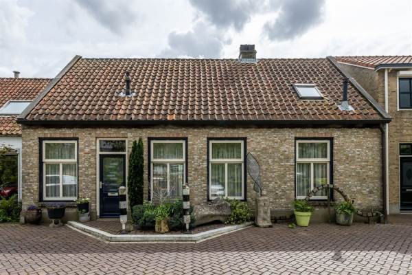 Woning Achterdijk 69 Stad aan 't Haringvliet