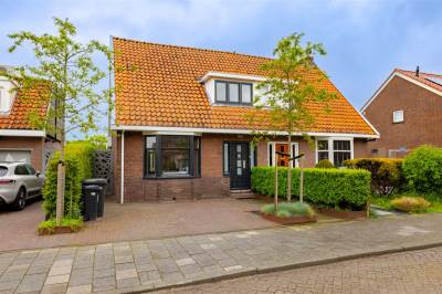 Woning Essenlaan 143 Zwanenburg