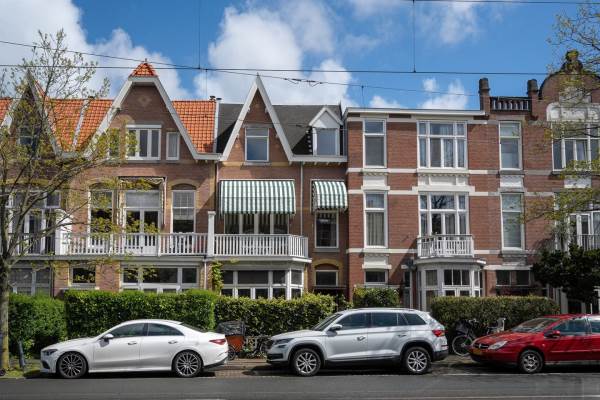 Woning Laan van Nieuw-Oost-Indië 242a Den Haag