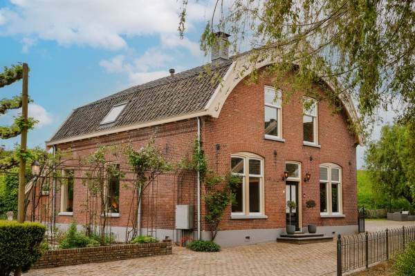 Woning Dorpsstraat 12 Ophemert