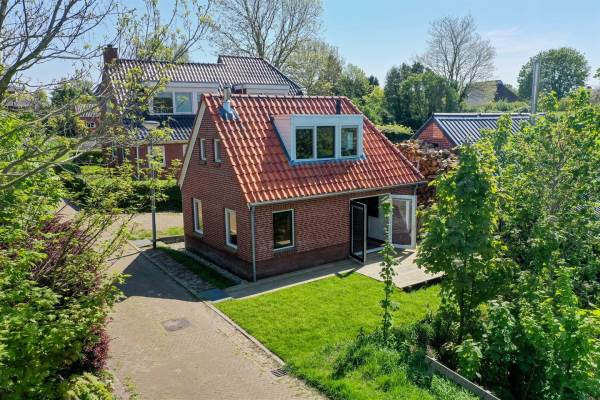 Woning Joh. Herwagiusstraat 10 Termunten