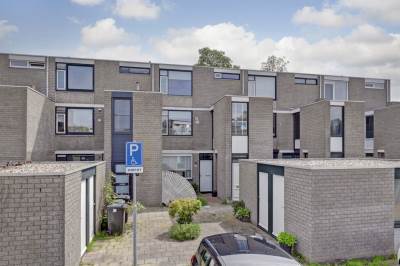 Woning Hoge Weije 80 Hoogvliet Rotterdam