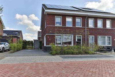 Woning de Weerstallen 25 Kollum