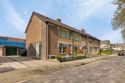 Woning Koningin Julianasingel 8 Benschop