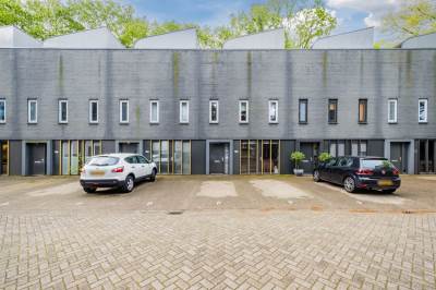 Woning Dr. Ahaushof 155 Tilburg