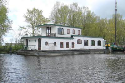 Woning Hoofdstraat 270 Oostwold (Gem. Westerkwartier)