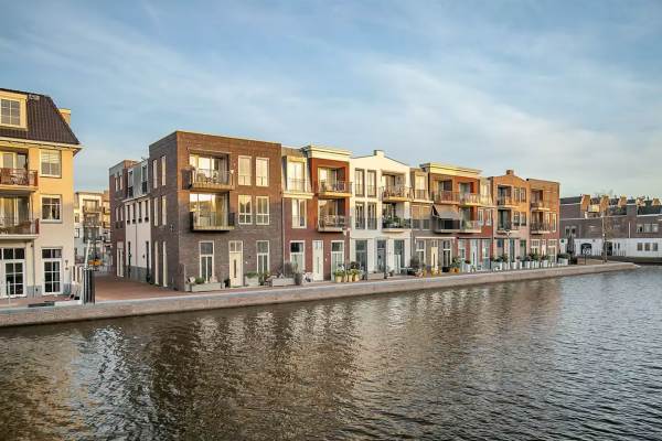 Woning Hooftstraat 17A Alphen aan den Rijn