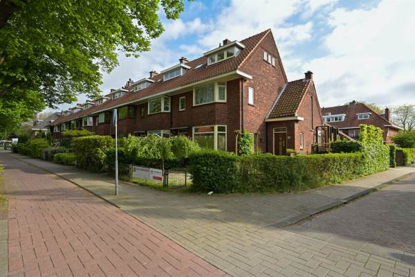 Woning Van Zuylen van Nijeveltstraat 111 Wassenaar