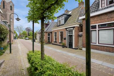 Woning Langebuorren 13 Hallum