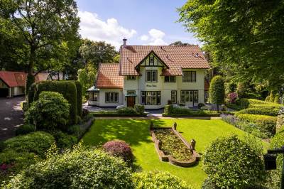 Woning Koningin Emmalaan 7 Blaricum