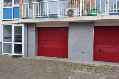 Garage Julius Röntgenstraat 184 Den Haag