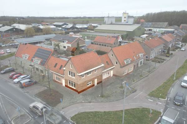 Woning Koningin Emmaweg 1 Slootdorp