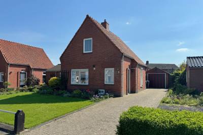 Woning Bloemstraat 8 Roden