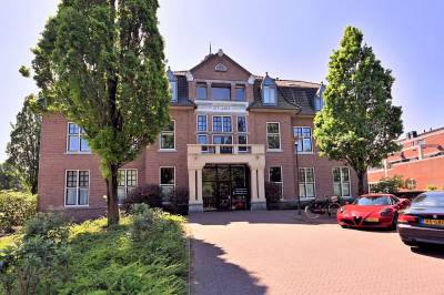 Woning Pastoor Hendrikspark 6 Laren (NH)