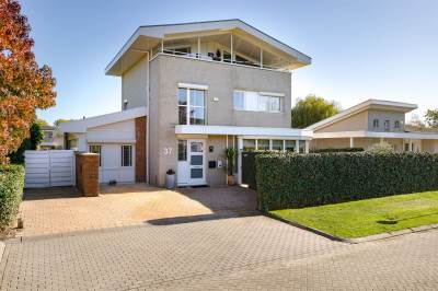 Woning Birdielaan 37 Lelystad