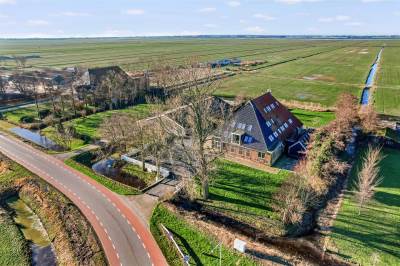 Woning Straatweg 31 Follega