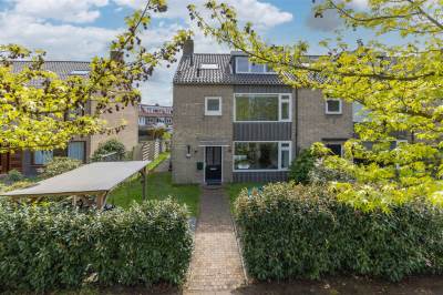 Woning Koningin Wilhelminalaan 40 Naarden