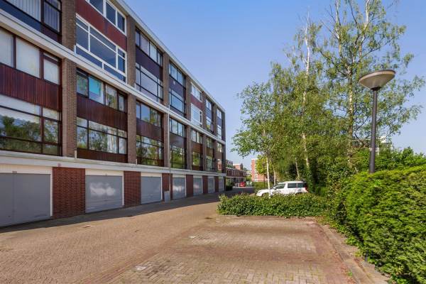 Woning van der Waalsstraat 124 Vlaardingen