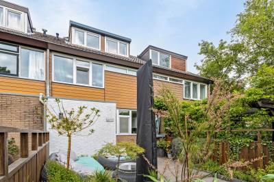 Woning De Savornin Lohmanplantsoen 46 Voorschoten
